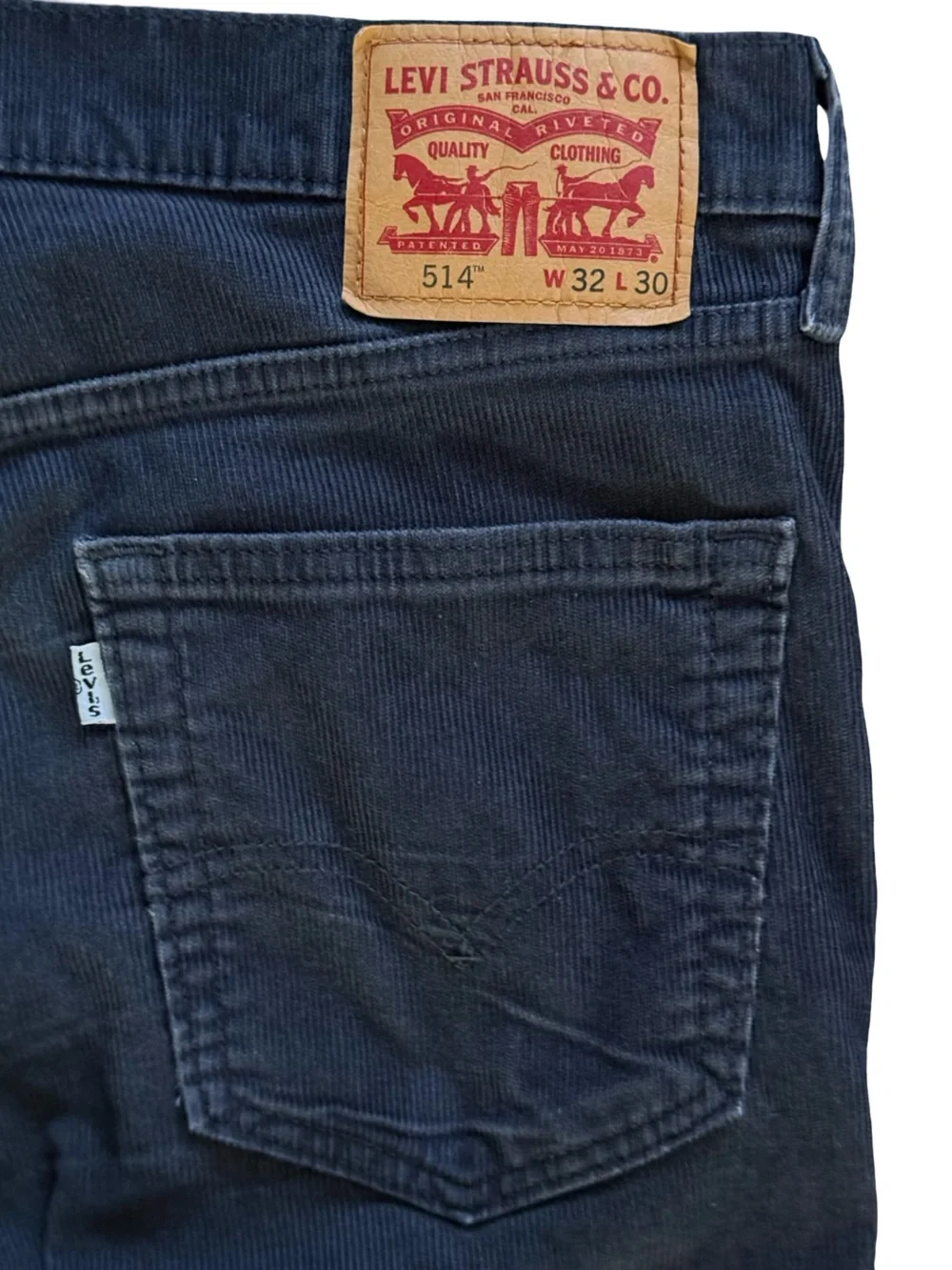 Levi’s 514 Straight Fit Corduroy Pants Mens 32x30 Black 5 Pocket Casual Jeans